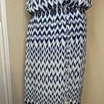 City Studio Navy and White Geometric Maxi Dress Blue Size XS Photo 0
