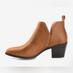 Journee Collection JOURNEE Women's Tan Ankle Boots Size 7 Photo 2
