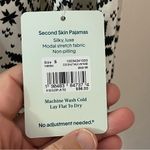 Tommy John second skin pj set in coconut milk/vintage holiday sweater size small Black Photo 5