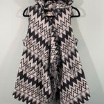 Jolt  Women Black & White Chevron Southwestern Sleeveless Vest Size M Photo 0