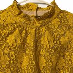Wyatt light gold lace open back blouse medium NWOT Photo 1