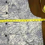 IZOD  1X Gray & Ivory Animal Print High-Low Hemline‎ Button Front Puffer Vest Photo 7