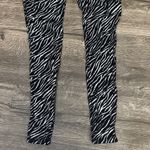 Elegant Black and White Patterned Jumpsuit Size M Photo 2