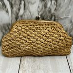 Vintage Tan Raffia Kiss Lock Clutch Purse Hand Made 50’s Summer Classic Vacation Photo 2