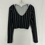 Revamped  Long Sleeve Cropped Striped Hooded Top Women’s M Black Photo 0