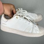 Adidas  | White Lace Up Sneaker Shoe Woman’s 8.5‎ Superstar Photo 0