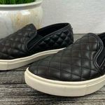 Steve Madden  Black & White Vegan Leather Eccentrcq Slip On Quilted Sneaker 7 Photo 0