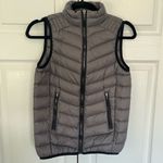 Fabletics Women’s Charcoal Grey and Black  “Fenway” Vest Size XS Photo 2
