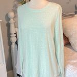 Comfy Light Green Long Sleeve Size L Photo 1