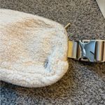 Lululemon  Sherpa Belt Bag Photo 1