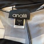 Analili  Black and White Geometric Print Leggings Photo 3