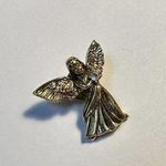 Angel Signed Camco Brooch Tack Pin Gold Tone Photo 0