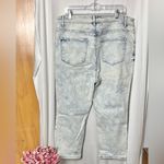 NWOT Risen Boutique Acid Wash Distressed Hem Crop Denim Jeans Size 2XL Blue Photo 3
