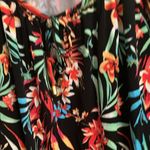 draper's & damon's Drapers and Damon’s peasant style top large Photo 1