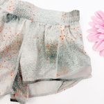 Lululemon Hotty Hot Low-Rise Short 2.5" Reflective Camo Silver Blue Orange Grey Photo 5