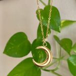 Handmade gold stainless steel celestial whimsical vintage simple moon necklace🌟 Photo 2