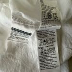 Levi's Levi’s V-Neck White Shirt XS 3/4 Sleeves  Photo 9