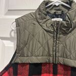 Maurice's Woman’s Size XL Buffalo Plaid Wool Blend Quilted Vest Full Zip Pockets Photo 2