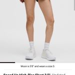 Lululemon  Speed Up Shorts 2.5" High-Rise Photo 4