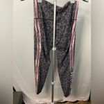 Peloton Leopard Print ‎ Leggings LARGE Photo 2