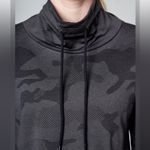 Mondetta  Collection / Camo Jacquard Popover size XS Photo 1