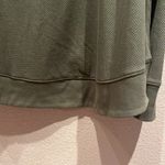 Columbia  Women’s Green Thermal Knit Henley Style Shirt Size XL Photo 8