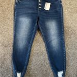 Zenana Outfitters Button Fly Dark Wash Raw Hem Skinny Jeans – Size 36 NWT Photo 0