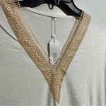 Cream Flutter Sleeve T Photo 1