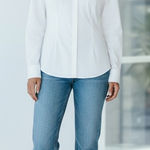 Thalian Women's Classic White Cotton Button Down Shirt Size 10 Long Sleeve Photo 0