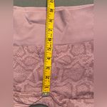 Varley  Quincy‎ Leggings, size Medium, dusty pink, Deauville Snake High Waist Photo 7