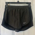 Nike  Women's Swoosh Ombre Tempo Brief-Lined Running Shorts size XS Photo 0