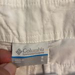 Columbia  White, Yellow, and Gray Striped Shorts size S brand new Photo 1