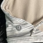 Lululemon Free to Be Zen Sportsbra Photo 4