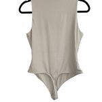 Boundle House of Harlow 1960 Black and Cream Tank Tops Size M Photo 3