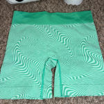 Green Wavy Seamless High‑Waist Knit Shorts • Medium Photo 0