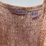 AnyBody leopard tropical tan pink short sleeve v Photo 3