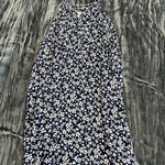 Floral in Navy and White Top Size L by perfect peach Blue Size L Photo 0