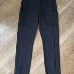 Athleta Black Wander Slim Ankle Pants ~ Pockets Activewear Travel ~ Size 2 Photo 10