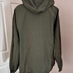 Fabletics ARMY GREEN WINDBREAKER JACKET SIZE S Photo 3