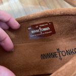 Minnetonka  Brown Native American Cherokee Beaded Moccasins Hard Soles. Photo 2