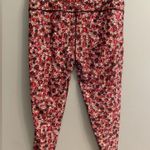 Victoria's Secret Victoria Sport Floral Patterned Women’s Leggings Photo 2