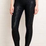 Mono B Women's Black high Waisted Pull On Athletic Leggings size large Photo 0