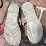 kim rogers  ultra comfort technology pink sandals.  Women's size 8M Photo 4