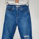 Levi's  Womens Wedgie Straight Jeans Size 26 Distressed Ripped Knee 26 Photo 2
