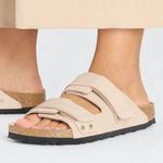 Birkenstock NWT Uji Nubuck Leather Sandals in New Beige Photo 2