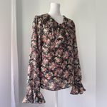 Vintage ‘90s Daniel Caron Floral Print Ruffled Long Sleeve Relaxed Fit Blouse Black Size L Photo 2