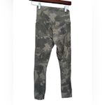 Nobull  women’s high rise matte camo leggings size XS Photo 1