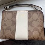 Coach  Leather Wallet Wristlet Photo 0