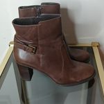 Ralph Lauren brown leather heeled boots size 7.5 Photo 2