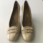 Stuart Weitzman Double Buckle Ivory Leather Kitten Heels Womens Size 10M… Photo 2